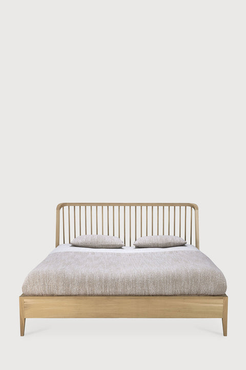 Seng - Spindle Bed 160x200cm Oak