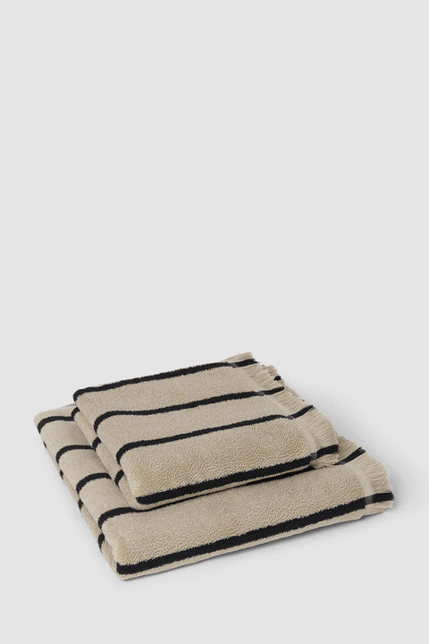 Håndkle - Alee Hand Towel 50x100cm Sand/Black
