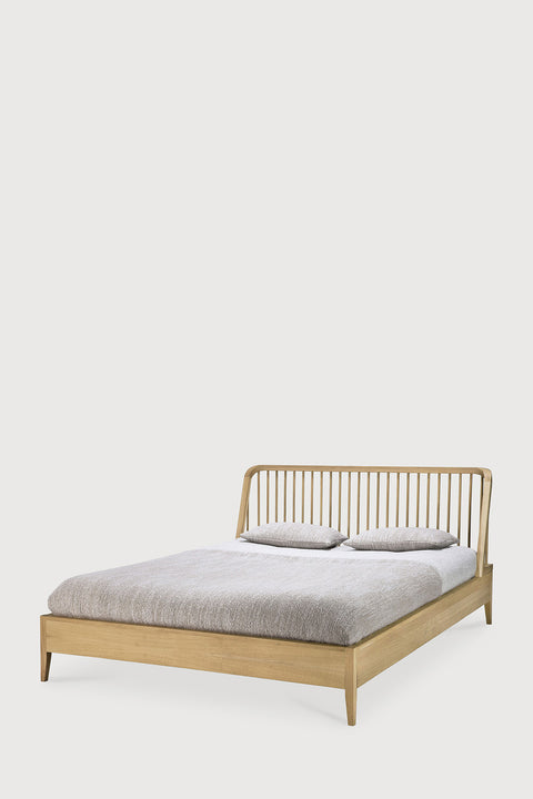 Seng - Spindle Bed 160x200cm Oak
