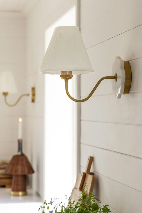 Vegglampe - Claire White Marble/Brass