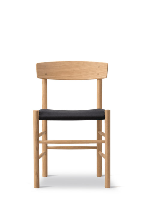 Spisestuestol - J39 Modell  3339 Lys Oljet Eik Canvas Black