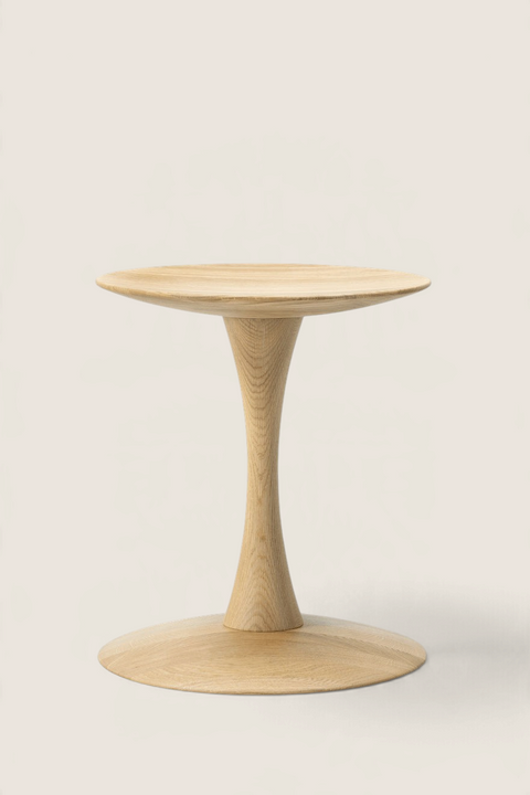 Bolina Trisse stool by Nanna Ditzel in soap-treated oak with a minimalist hourglass shape and round top