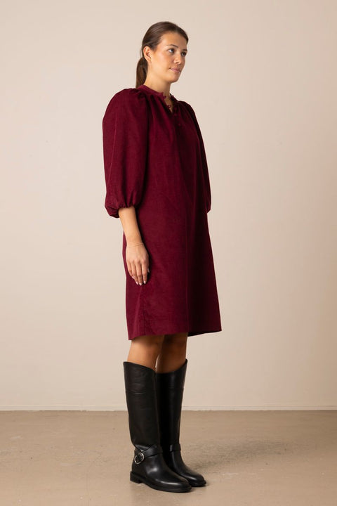 Kjole - New Madeleine Baby Cord Red Plum