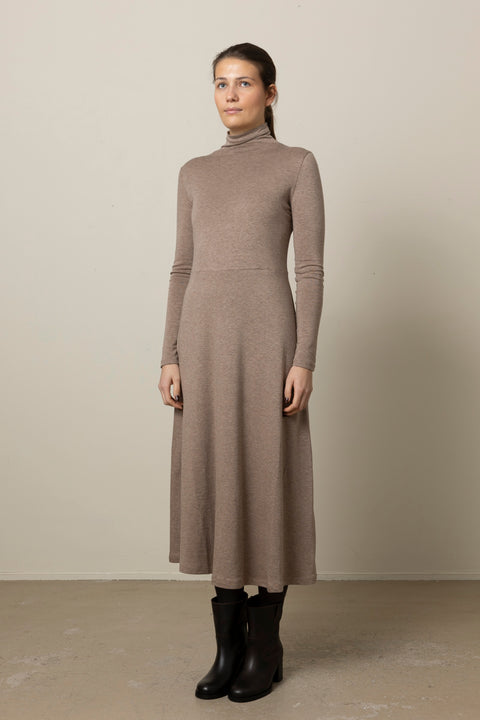 Kjole - Cozy L/S Funnel NK Dress