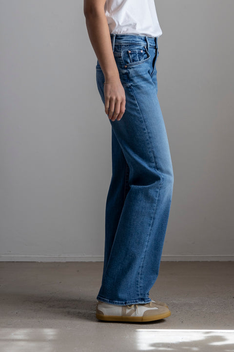 Jeans - The Mid Rise Maven Sneak Different Strokes