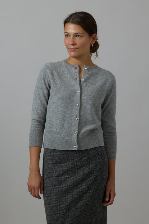 Cardigan - Pearl Button Grey