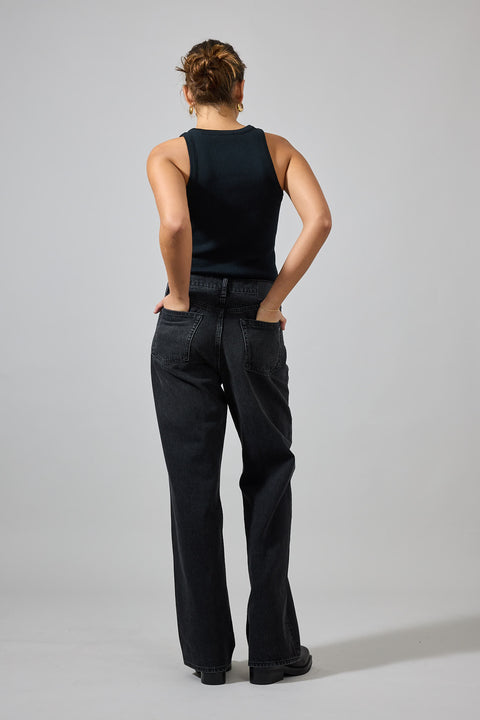 Jeans - Sheah High-Rise Straight Black Stained