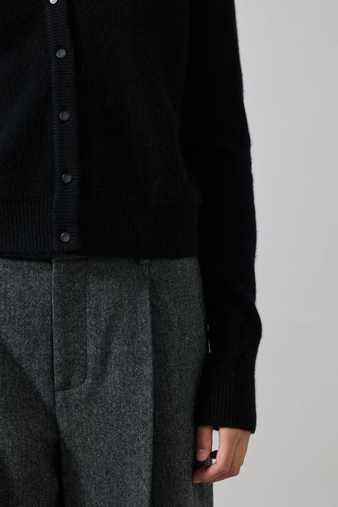 Cardigan - Boiled Button Black