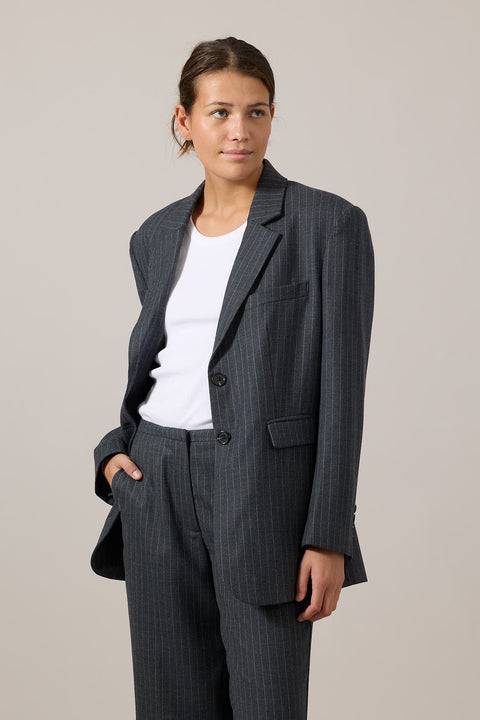 Blazer - Port Oversized Dark Charcoal Pinstripe