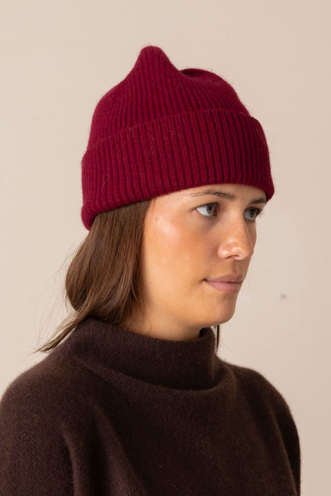 Lue - Beanie Wine