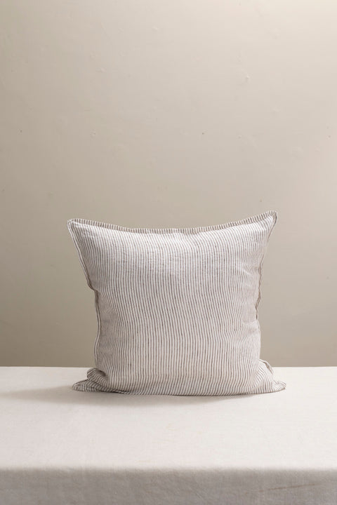 Putetrekk - 50x50cm Chocolate Stripe