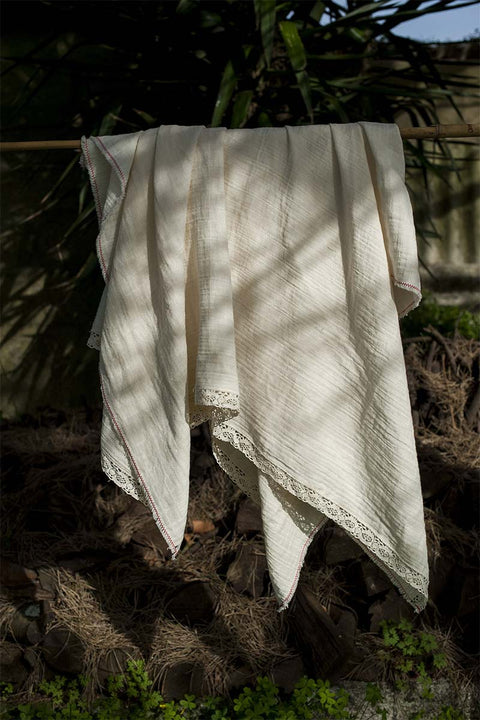 Duk - Lace 140x240cm Natural