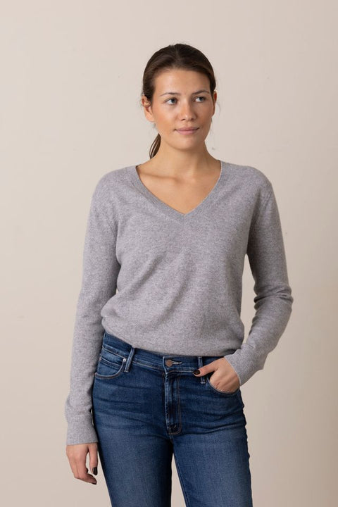 Genser - Weekend V-Neck Grey