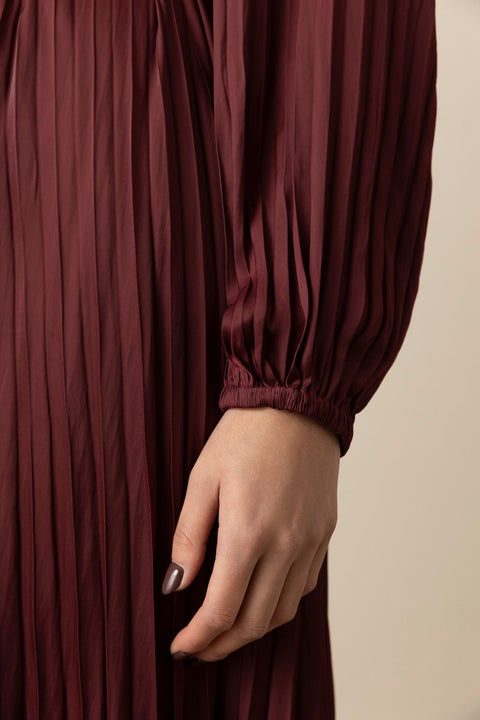 Kjole - Alexia Pleated Long Sleeve Dress