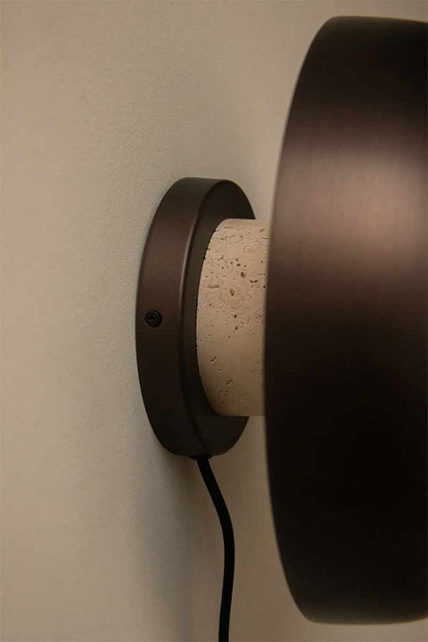 Vegglampe - Reverse Wall Lamp Travertine Bronzed Brass