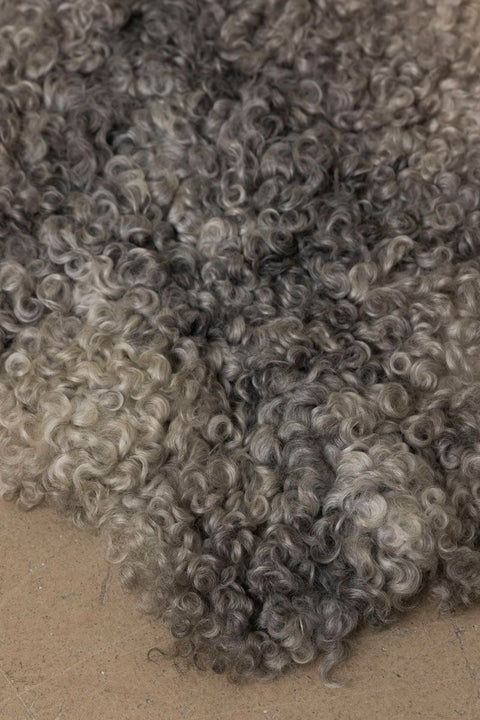 Saueskinn - Visby Lys 100x60cm