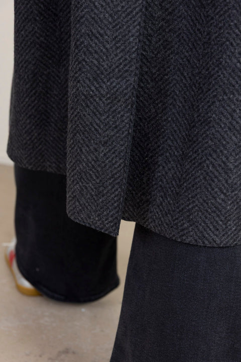Kåpe - Balmacaan Patterned Cashmere Blend Anthracite