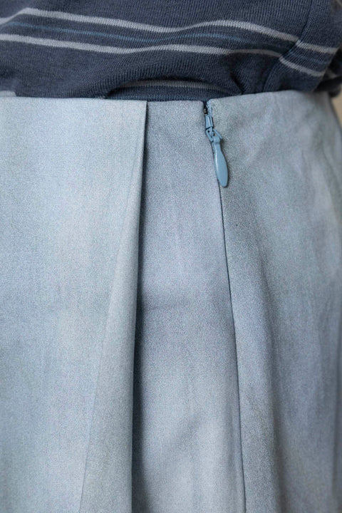Skjørt - Pleated Below Knee Skirt