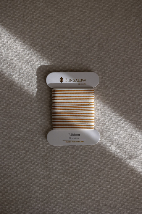 Gavebånd - Stripe 8mm Dijon