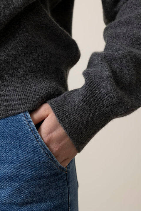 Cardigan - Crewneck Stone