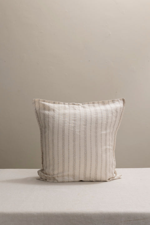 Putetrekk - 50x50cm Taupe Embroidery