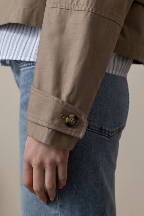 Jakke - Jamie Cropped Trench Khaki