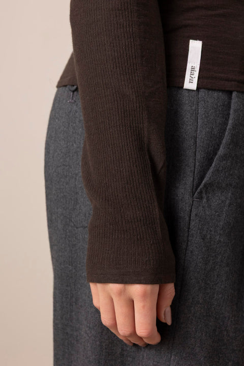 Genser - Gentle Turtleneck Dark Brown