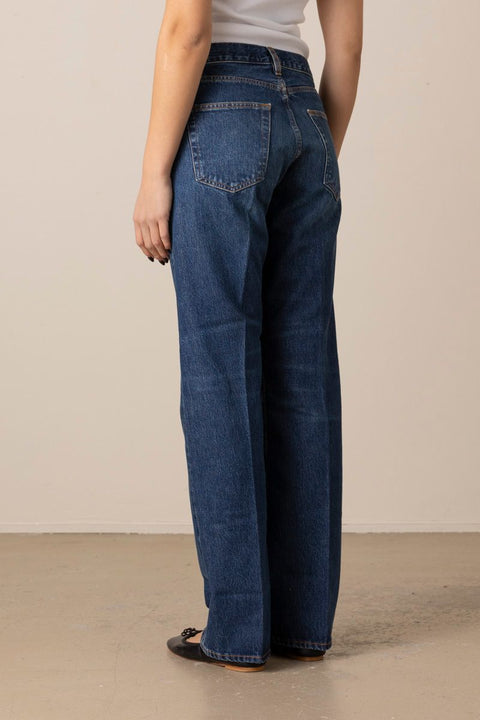 Jeans - The Vertical Logic