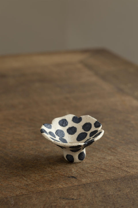 Lysestake - Petit No 10 Sand Black Dots