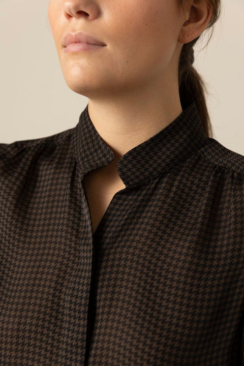 Topp - The Houndstooth Gillian Americano Multi