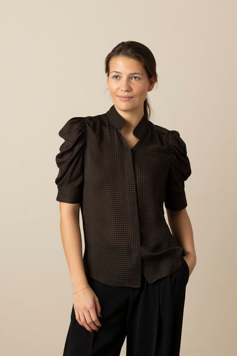 Topp - The Houndstooth Gillian Americano Multi