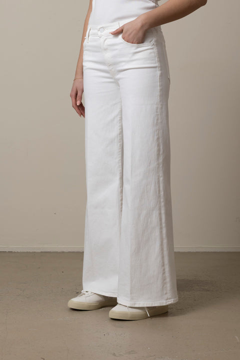 Jeans - The Twister Sneak Fairest of Them All