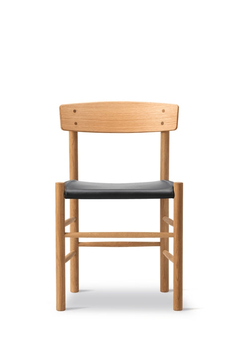 Spisestuestol - J39 Modell 3339 Oljet Eik Omni 301 Black