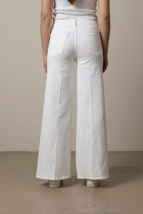 Jeans - The Twister Sneak Fairest of Them All