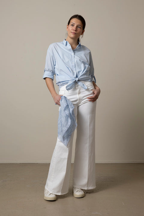 Jeans - The Twister Sneak Fairest of Them All