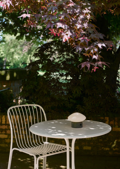 -20% på hagemøbler fra &Tradition