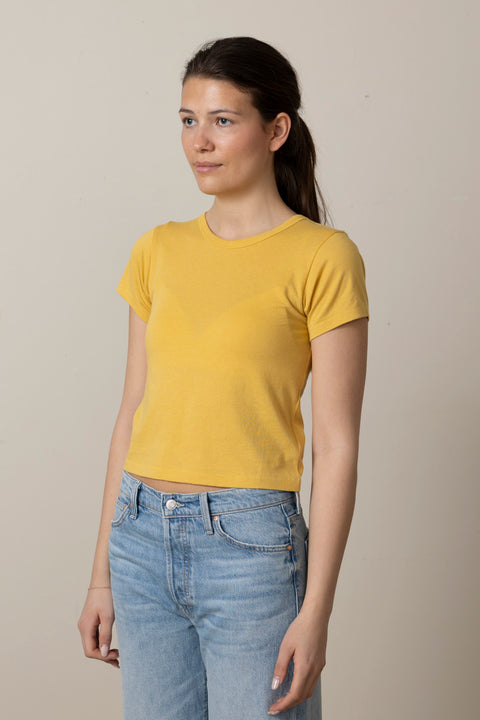 T-skjorte - Short Sleeve Baby Tee Saffron