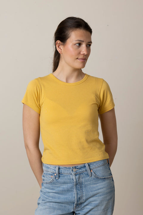 T-skjorte - Short Sleeve Baby Tee Saffron