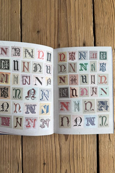 Klistremerkebok - Ye Olde Ransom Note