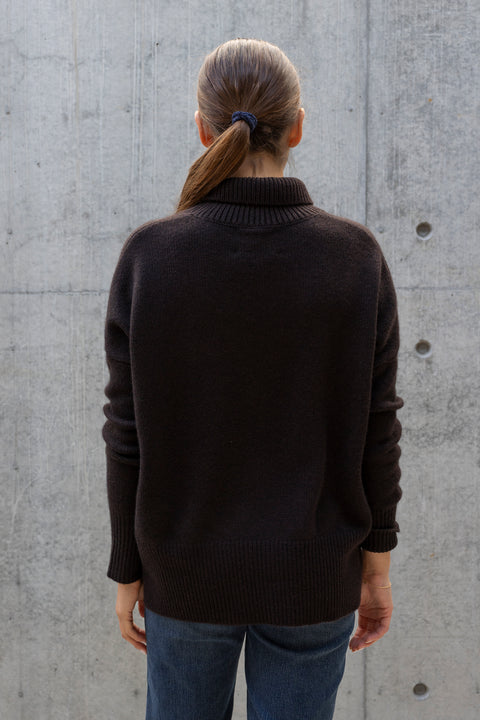 Genser - Heidi Dark Oak