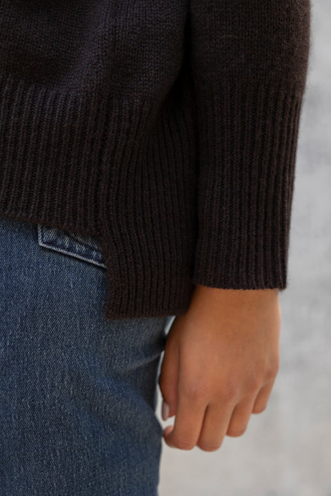 Genser - Heidi Dark Oak
