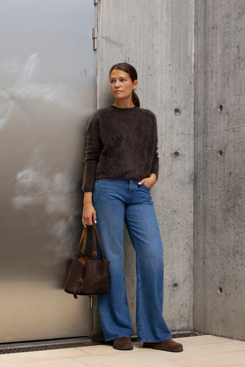 Jeans - The Mid Rise Lasso Sneak Breaking New Ground