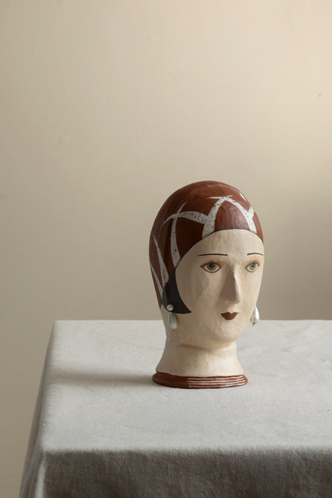 Byste - Mary-Jane Rust