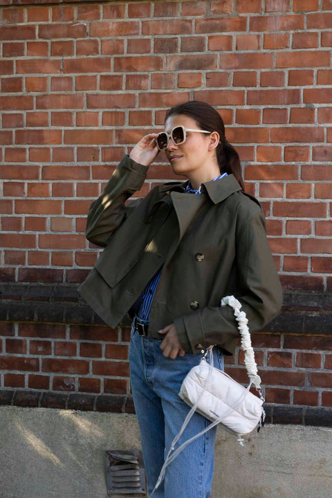 Jakke - Jamie Cropped Trench Army Green