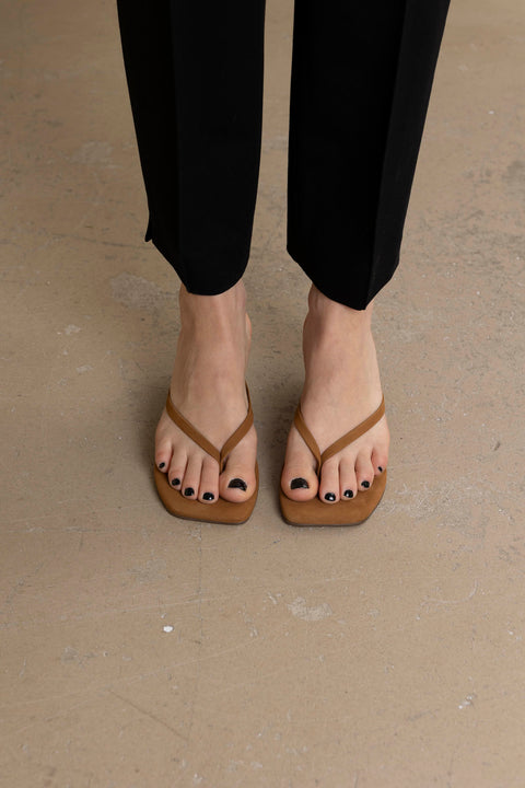 Sko - Julia Square Toe Suede Camel