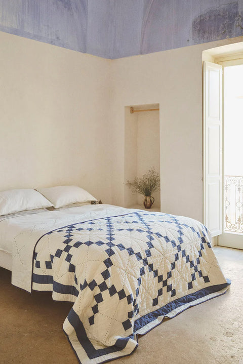 Pledd - Lattice Patchwork Quilt Ecru/Aegean Blue