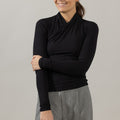 Genser - Fixed Wrap Top Black