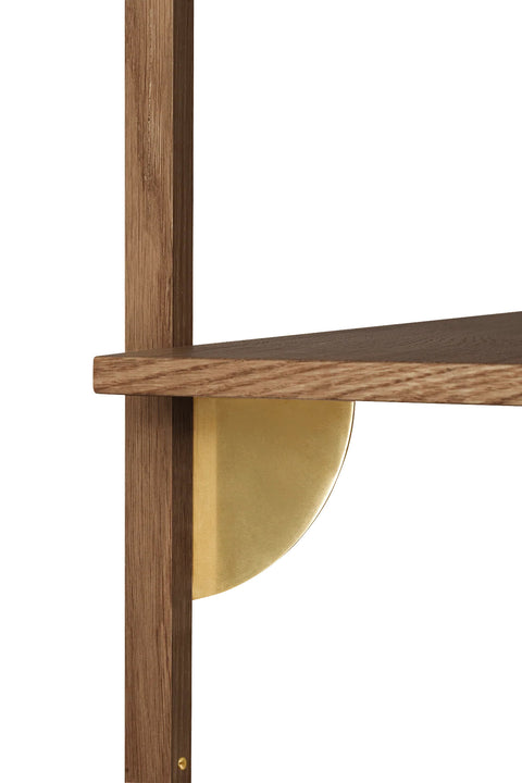 Hylle - Sector Shelf Triple/Wide Smoked Oak/Brass