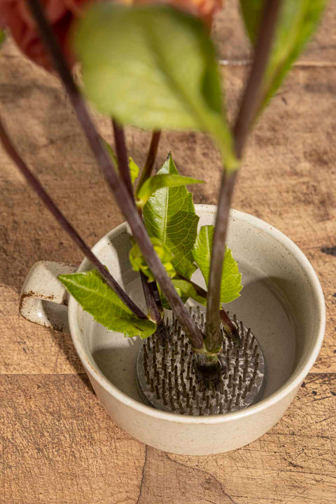 Blomsterfakir - 7,5cm Metall