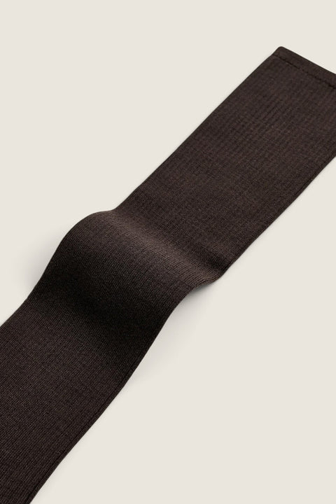 Bolina Aiayu brown rib-knit wool knee socks with a soft, thin texture and elastic fit.